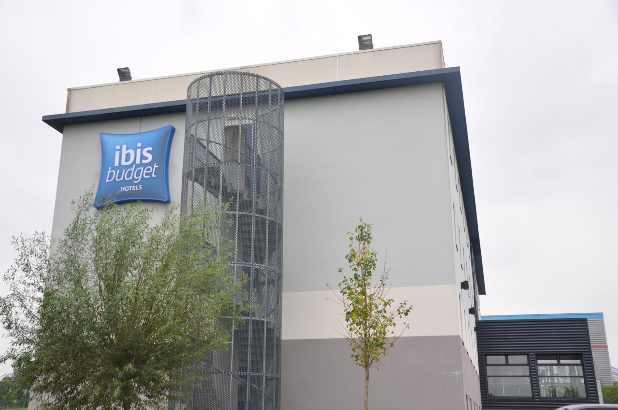 Ibis Budget Rennes Route De Saint Malo Montgermont Exterior foto