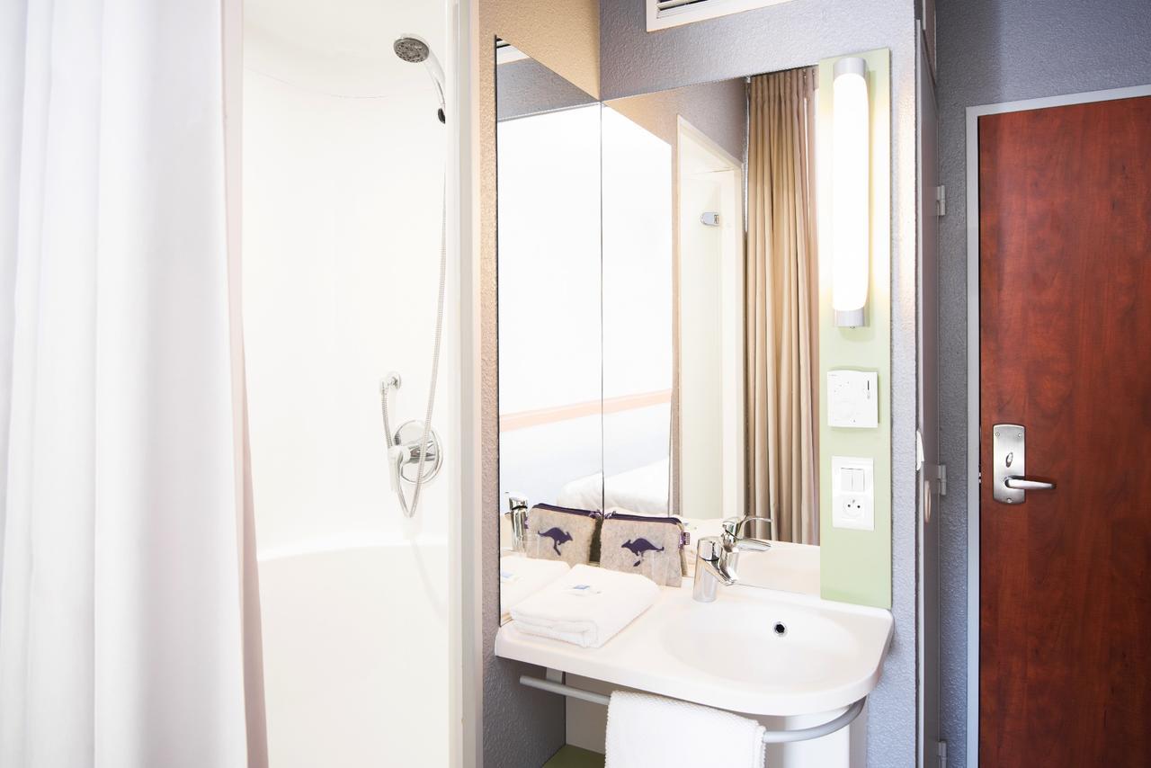 Ibis Budget Rennes Route De Saint Malo Montgermont Exterior foto